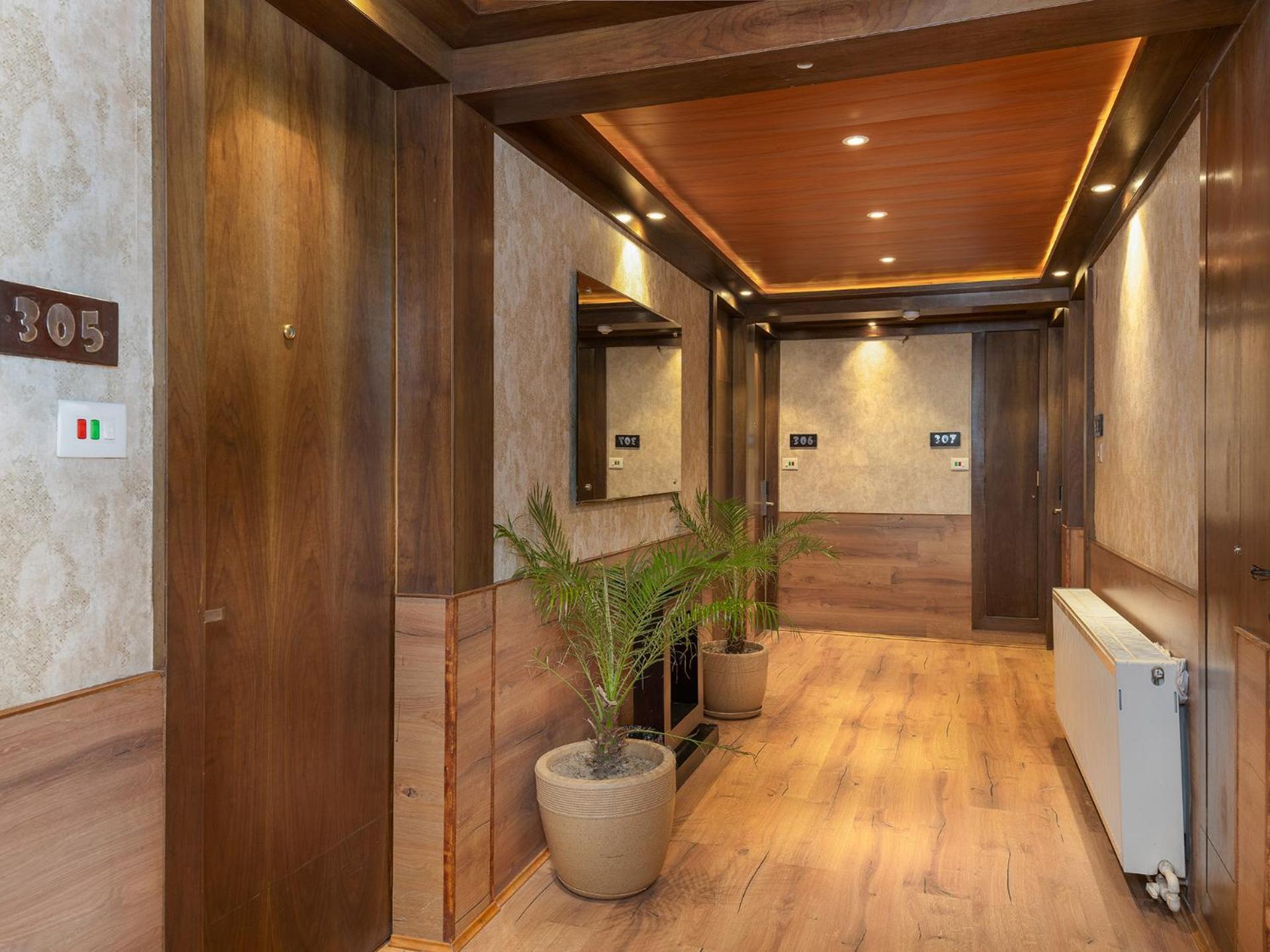 Hotel Pine Spring Gulmarg Exterior foto