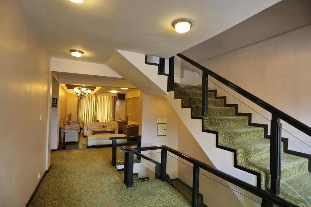 Hotel Pine Spring Gulmarg Exterior foto